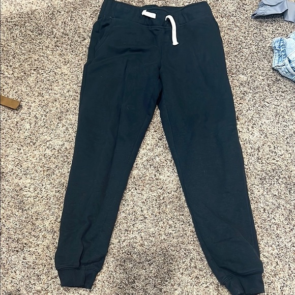 Kids Black Hoodie and Sweatpants Set - Picture 4 of 6